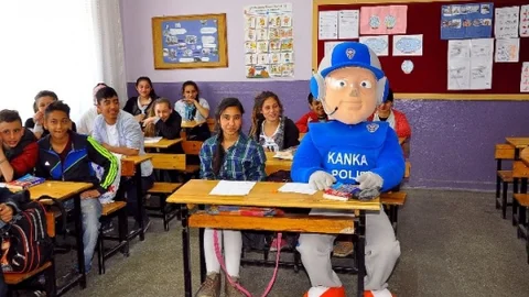 Zonguldak'ta Kitap Dağıtım Projesi Başladı