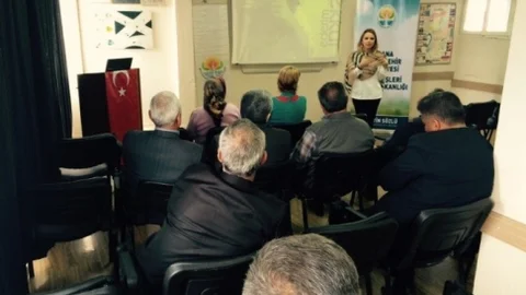 Adana'da Uyuşturucu Semineri Düzenlendi