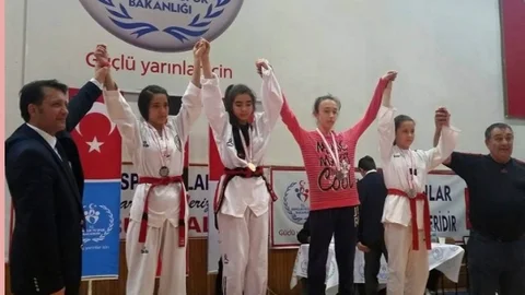 Eskişehirli Taekwondocuların Başarısı