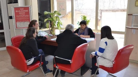 Bozüyük'te TOKİ Bilgilendirme Masası