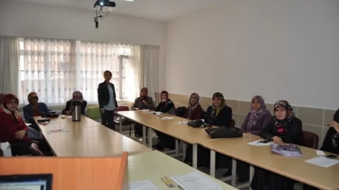 Korkuteli'nde Aile Eğitimi Semineri