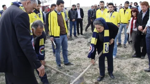 Kemerhisar'da Hatıra Ormanı Açıldı