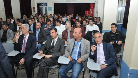 Gaziantep'te Sandık Görevlilerine Kurs Veriliyor