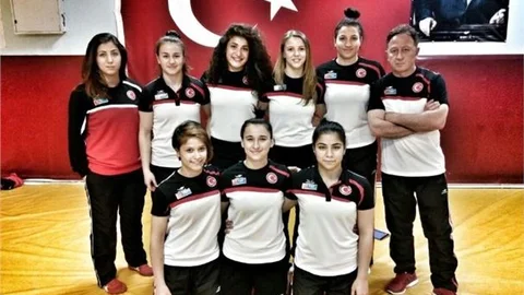 Büyük Kadınlar Güreş Takımı İspanya'da Yarışacak