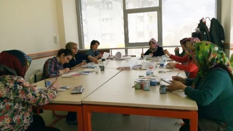 Pursaklar'da Çini Kursu İlgi Gördü