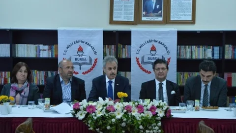 Bursa'da E-Öğrenme Projesi Başladı