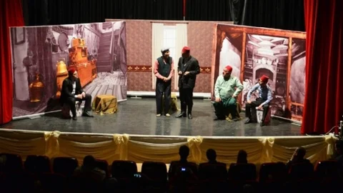 İnegöl'de Teyo Emmi ile Eğlenceli Gece