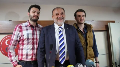 Oktay Vural'ın Aile Desteğiyle Seçim Çalışmaları