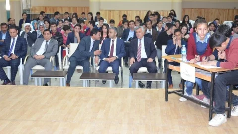 Viranşehir'de Bilgi Yarışması Düzenlendi