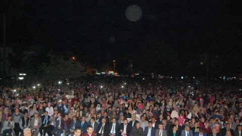 Ceyhan'da Nihat Hatipoğlu Konferansı