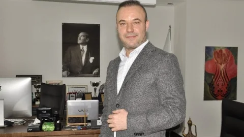 Mansur Topçuoğlu'ndan Gençlere Çağrı