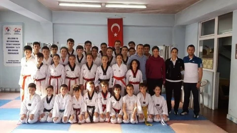 Bartın'da Taekwondo Şampiyonası Hazırlığı