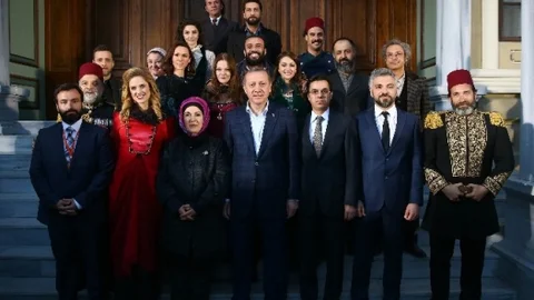 Cumhurbaşkanı Erdoğan Filinta Setinde Buluştu