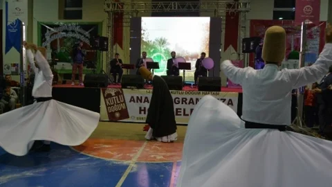 Siirt'te Tekerlekli Sandalye Dağıtımı