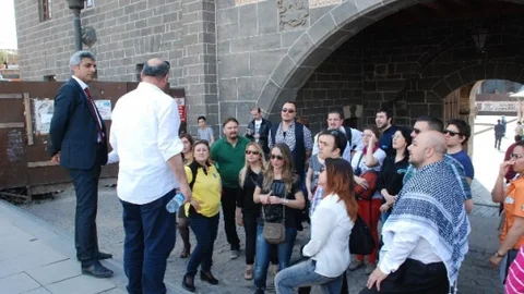 Diyarbakır'da Bahar Zirvesi Toplantısı