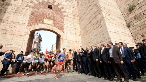 Bursa'da Tarihi Kent Koşusu