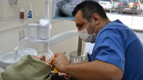 İmplant: Doğal Dişlere Alternatif