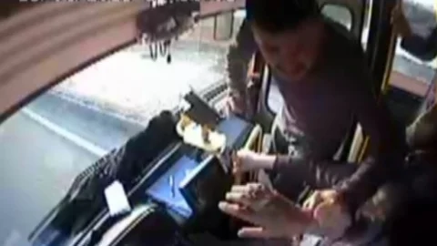 Ereğli'de Halk Otobüsü Kavgası