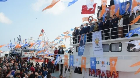 Adana'da Aday Tanıtımı Yapıldı