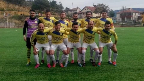 Ulus Çınar Spor Şampiyon Oldu