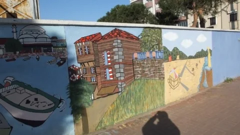 Burhaniye'deki Öğrenci Ressamlar İş Sahibi Oldu