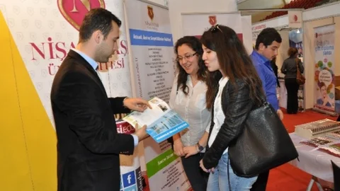 Educaturk Fuarı'nda Nişantaşı Üniversitesi Tanıtımı