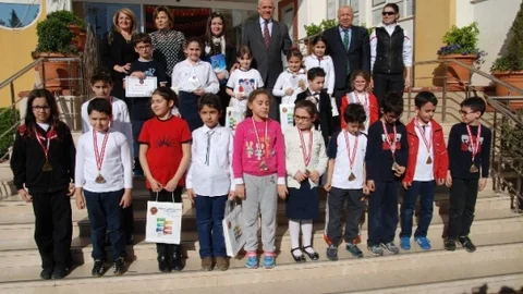 GKV Özel Okulları'nda Ödül Töreni