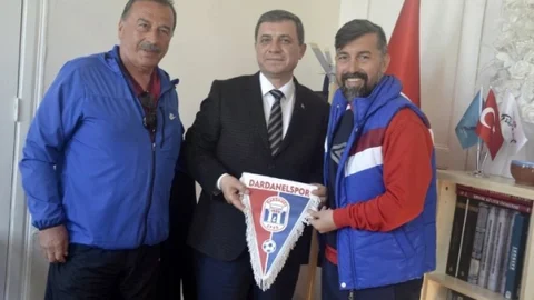 Çanakkale Dardanelspor'dan Turizm Müdürüne Ziyaret