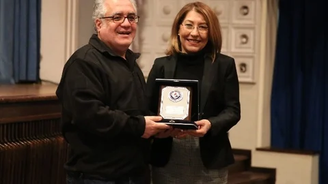 Ümit Ünal İzmir Üniversitesi'nde Konuştu