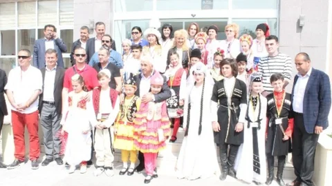 Yabancı Çocuklar Demre'de Buluştu