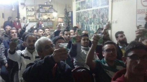 Bursaspor Taraftarından Ayranlı Destek