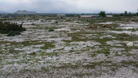 Kozan'da Dolu Yağışı Etkili Oldu