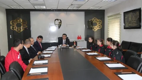 Malatya'da Masa Tenisi Şampiyonu Ödüllendirildi