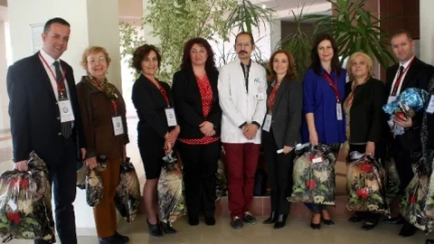 Eskişehir'de Çocuklara Oyuncak Dağıtımı