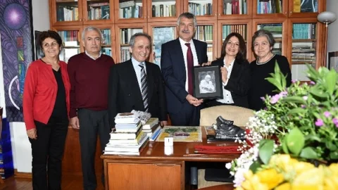 Yaşar Kemal Ödülü Adana'da Verildi