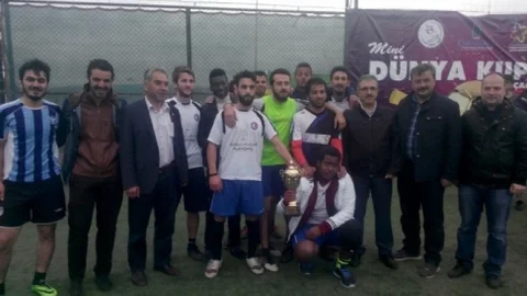 Mini Dünya Kupası Futbol Turnuvası Çanakkale'de Yapıldı