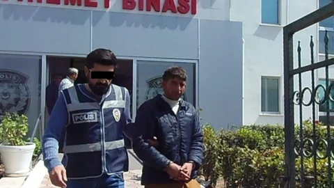 Antalya'da Bıçaklı Cinayet Olayı