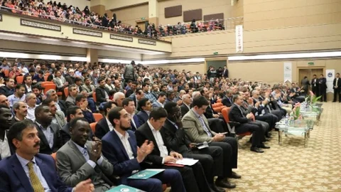 Dünya Gençleri Hz. Muhammed'i Anma Etkinliği