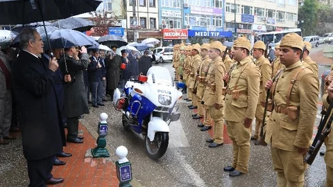 Bursa'da Jandarma Taburu Uğurlandı