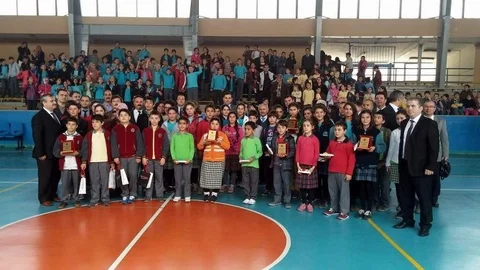 Koçarlı'da Öğrenciler Bilgi Yarışması Düzenlendi