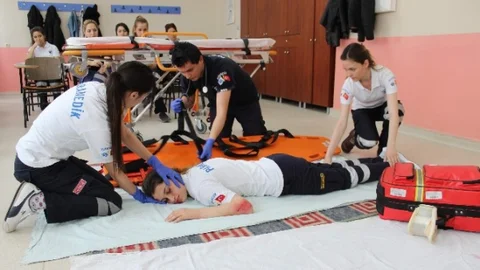 Eskişehir'de Paramedik Eğitimi Süreci