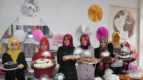 Elbistan'da Pasta Yarışması Düzenlendi