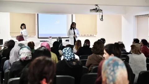 Mamak'ta Kanser Semineri Düzenleniyor