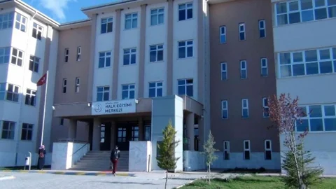 Simav'da İngilizce Kurslarına İlgi Artıyor