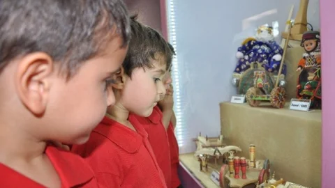 Antalya'da 23 Nisan Eğlencesi