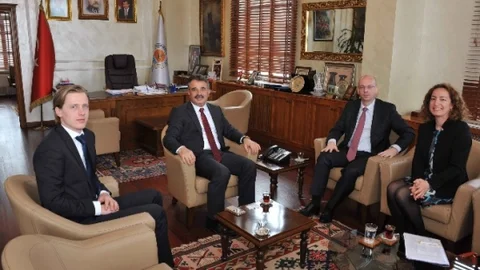 Hollanda Büyükelçiliği Samsun'u Ziyaret Etti