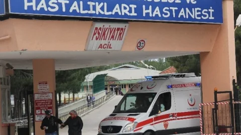 Adana'da 17 Yaşında Genç Öldü