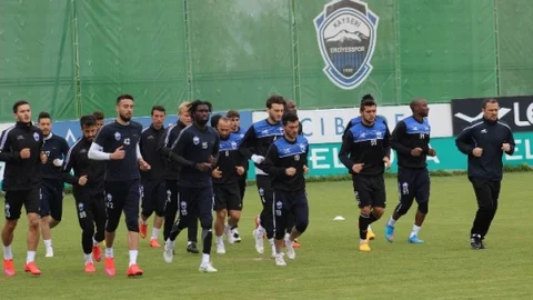 Suat Altın İnşaat Kayseri Erciyesspor Hazırlıklara Devam Ediyor
