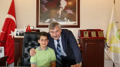 Saruhanlı'da Öğrencilere Koltuk Devri