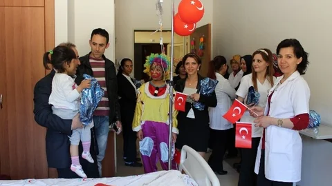 Manavgat'taki Hastane Bayram Kutlaması